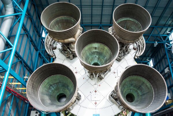 Resine termoindurenti e adesivi strutturali per l'aerospazio