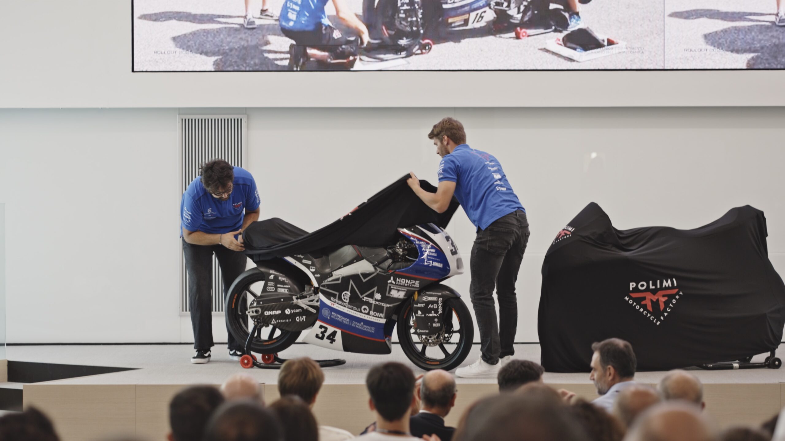 Mascherpa al rollout dei prototipi PoliMi Motorcycle Factory