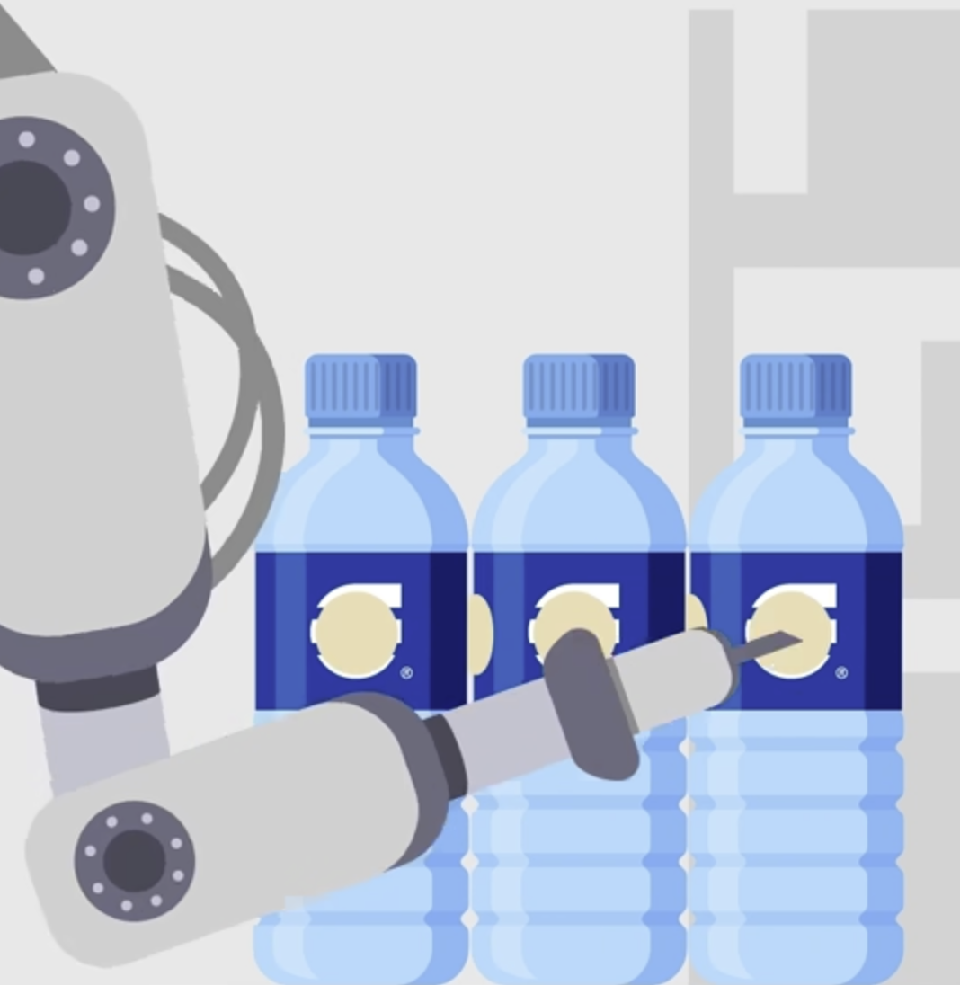 processo etichettatura bottiglie in PET